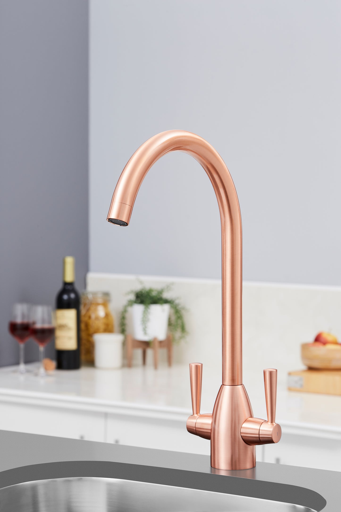 Valencia Modern Kitchen Tap in Copper Finish